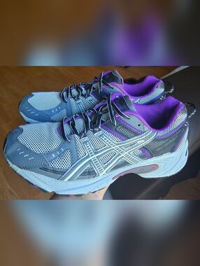 Sz 11 Women's ASICS GEL VENTURE 3 Grey/Purple Trail Running Shoes